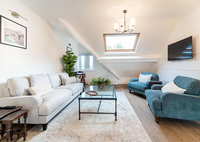 8 The Quadrant Luxury Apartments - Hoylake