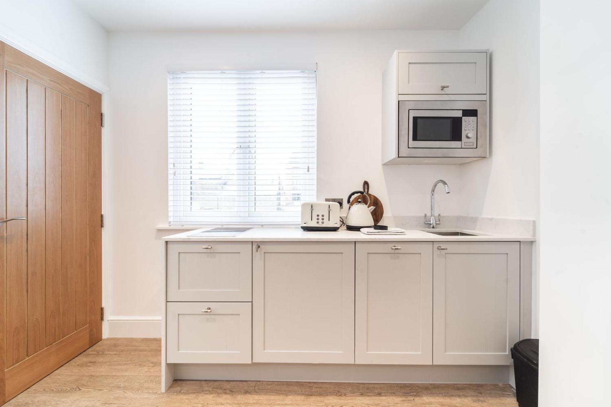 8 The Quadrant Luxury - Apartment